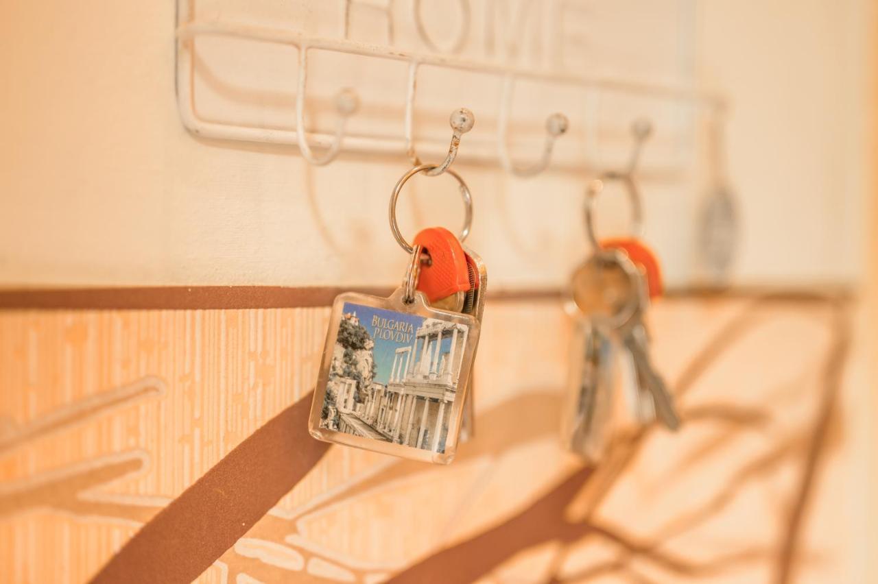 Tomovi Home - Three Bedrooms City Center Plovdiv Kültér fotó